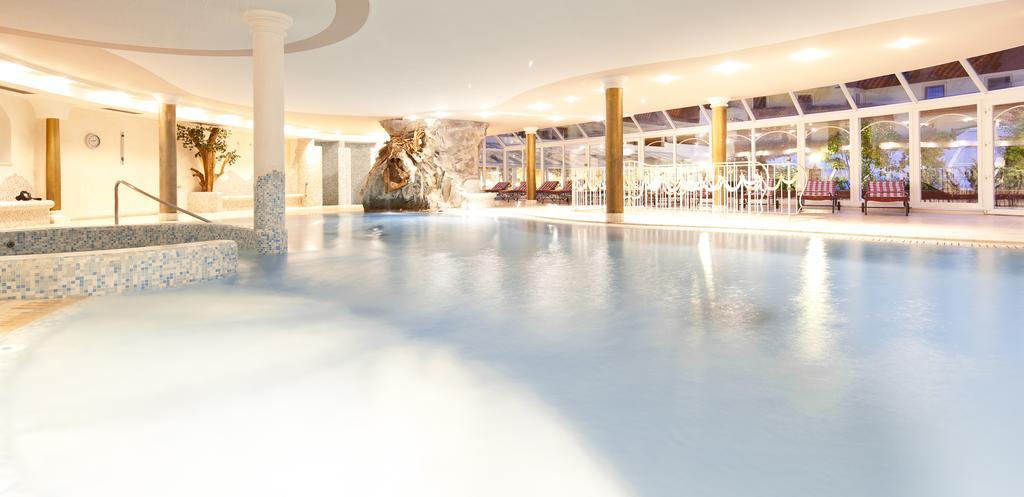 Hotel Schneeberg Family Spa Resort ريدانا المظهر الخارجي الصورة