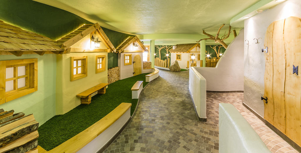Hotel Schneeberg Family Spa Resort ريدانا المظهر الخارجي الصورة